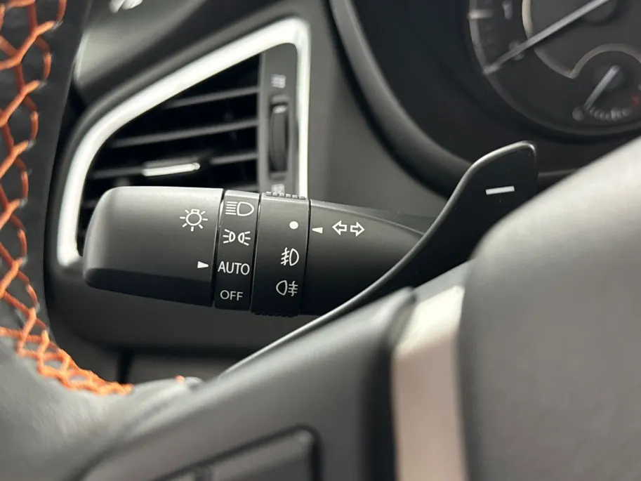Suzuki S-Cross 1.4 Style Special Edition Smart Hybrid Automaat | Panoramadak | €1.500,- acttiekorting!