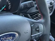 Ford Focus 1.0 EcoBoost Hybrid ST Line +