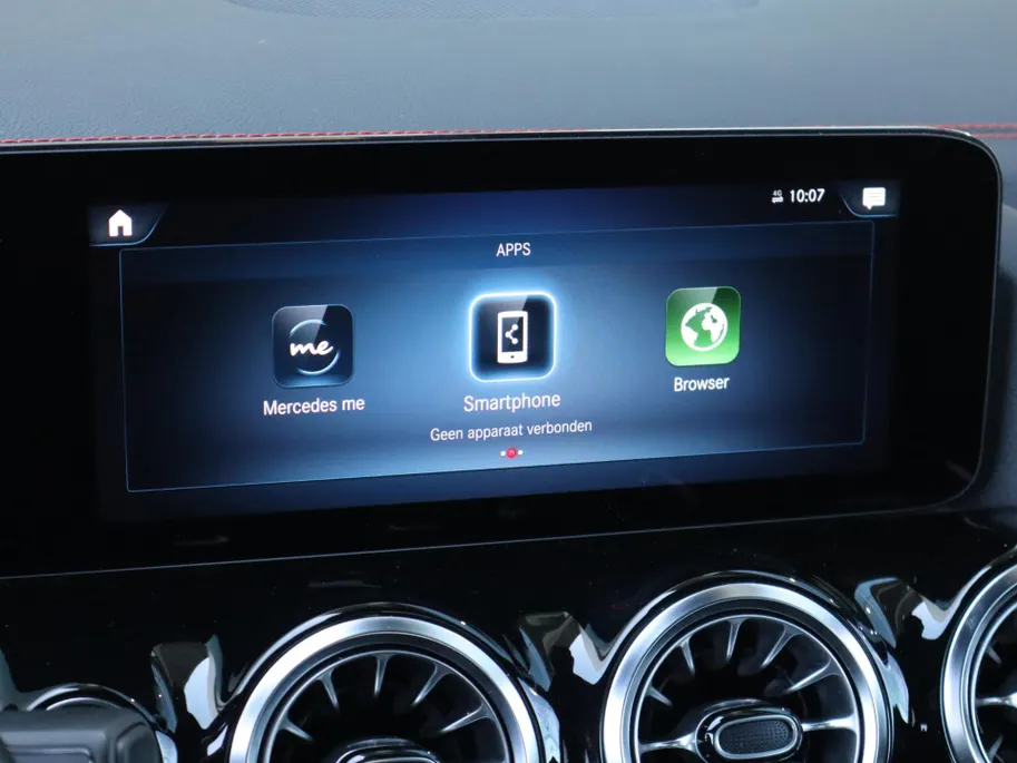 Mercedes-Benz EQA 250 AMG Line 67 kWh