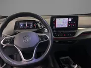 Volkswagen ID.4 Pro 77 kWh 174pk · Panoramadak · Inklap. Trekhaak · Warmtepomp · Matrix LED · Stuur- & Stoelverwarming · Apple/Android Car Play ·