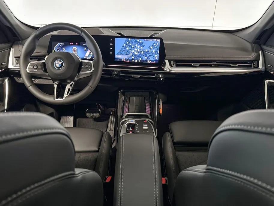 BMW iX1 eDrive20 67 kWh M Sport Edition