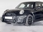 MINI Cooper 5-deurs Cooper C John Cooper Works M