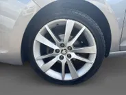 Škoda Rapid Spaceback 1.0 TSI Greentech Clever | Panoramadak | Climate Control | Cruise Control | Stoelverwarming | Parkeersensoren achter | DAB |