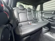 MINI Cooper 5-deurs 1.5 Cooper MINI Yours
