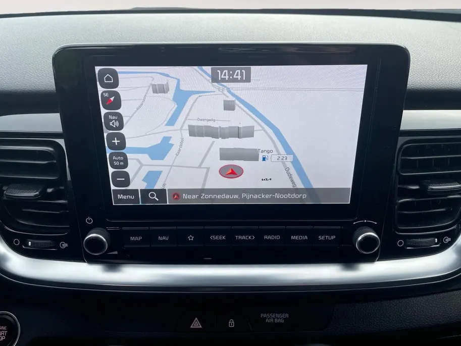Kia Stonic 1.0 T-GDi MHEV DynamicPlusLine | Automaat | Navigatie | Climate control | Parkeer camera | Cruise control