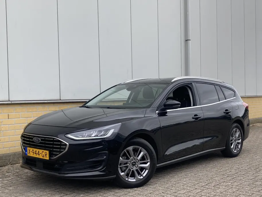 Ford Focus 1.0 EcoBoost Hybrid 125 pk Titanium SYNC 4 Navigatie - Apple Carplay/ Android Auto- Winter Pack - 16inch Lichtmetalen velgen