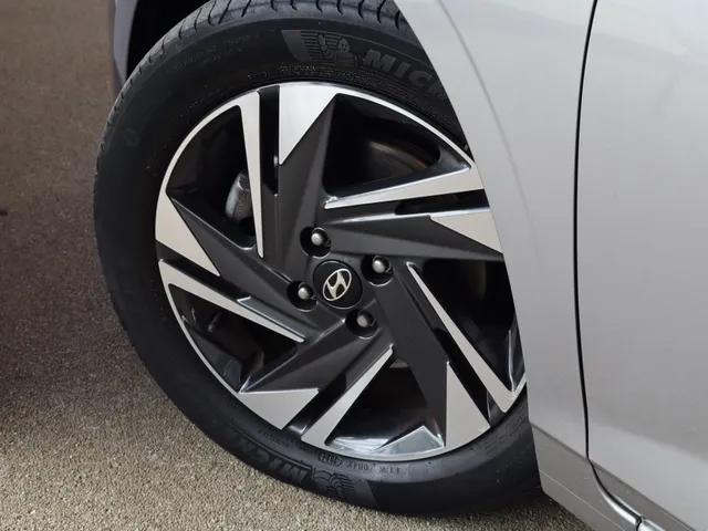 Hyundai i20 1.0 T-GDI Premium