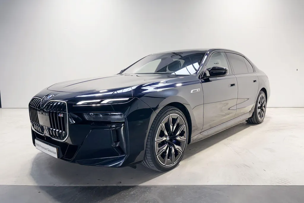 BMW i7 M70 xDrive 106 kWh