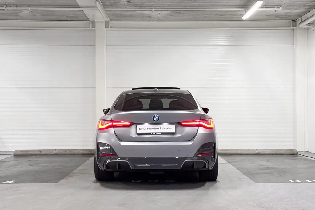BMW i4 eDrive40 High Executive