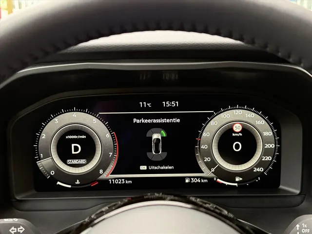 Nissan QASHQAI 1.3 Mild-Hybrid 158pk Xtronic N-Connecta | Panoramadak | Head-Up | Cold Pack | Two-Tone | App Connect | Keyless