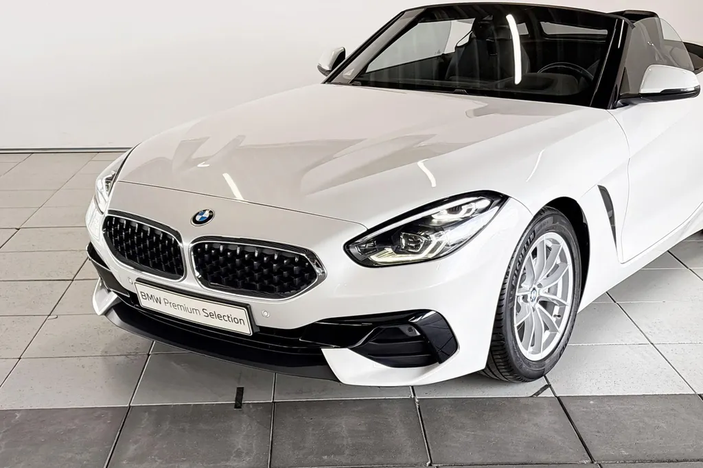 BMW Z4 sDrive30i High Executive Edition
