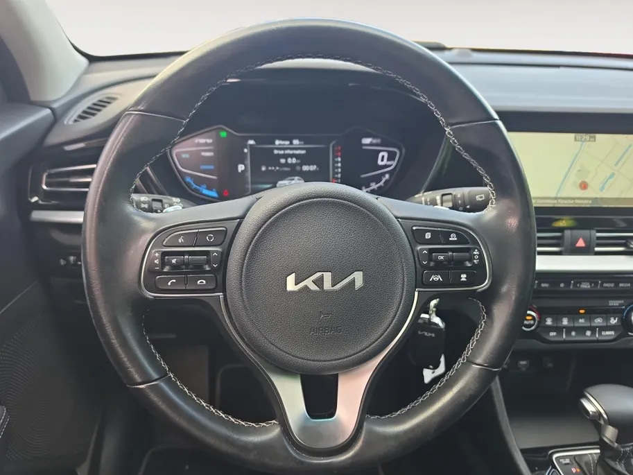 Kia Niro 1.6 GDi Hybrid DynamicLine | Navigatie | Climate control | Cruise control | Trekhaak | Parkeer sensoren | Parkeer camera
