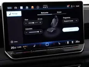 Volkswagen Tiguan 1.5eTSI/150PK R-Line Blackstyle DSG · Panoramadak · Trekhaak · Apple/Android Car Play · Camera · Garantie t/m 30-09-2030 of 100000km.