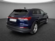 Audi Q4 e-tron 40 82 kWh 150kW/204PK · Leder · Stoelverwarming · Parkeersensoren · Garantie t/m 30-03-2026 of 90000km.