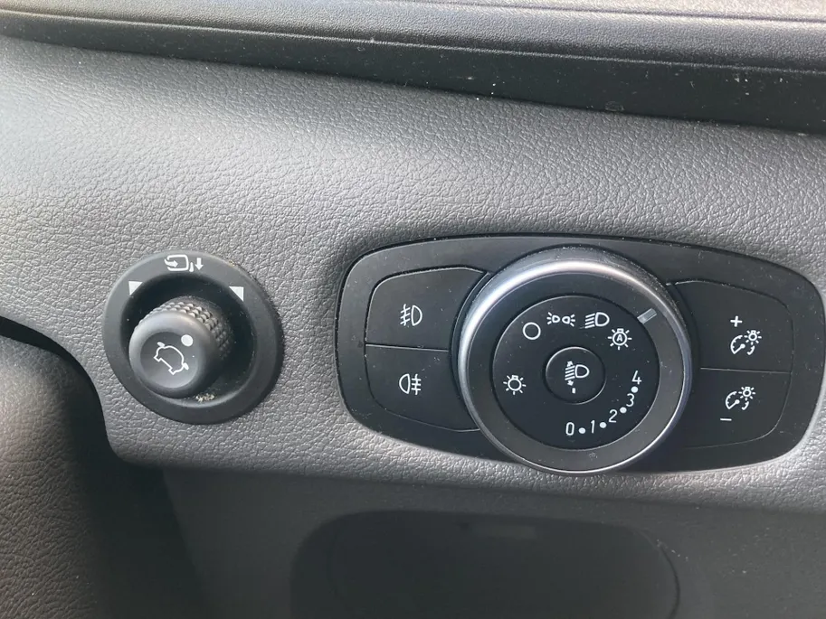 Ford Transit 290 2.0 TDCI 105 pk L2H2 Trend Groot scherm - Apple Carplay/Android Auto - Trekhaak - Laadruimtebescherming