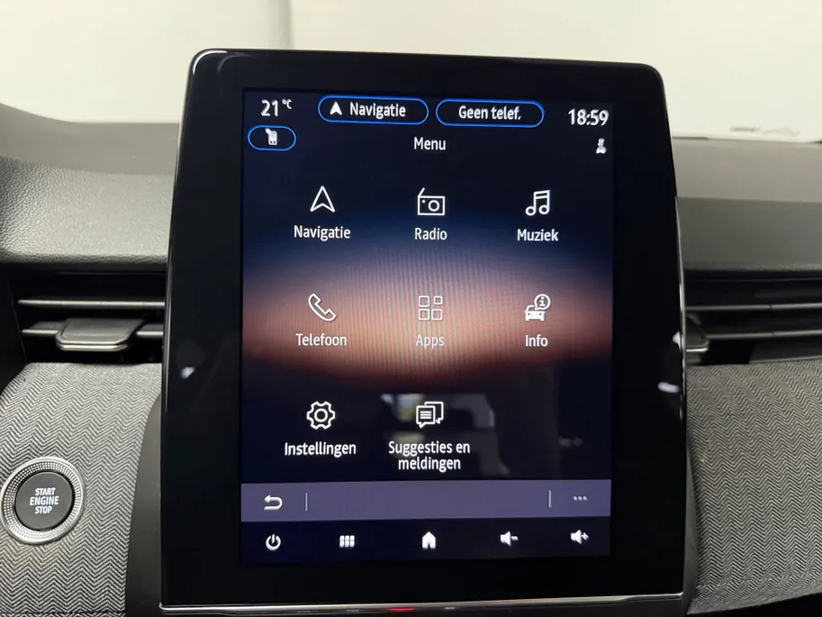 Renault Clio 1.6 E-Tech Full Hybrid 145 techno AUTOMAAT NAVI AIRCO CRUISE CONTROLE APPLE CARPLAY ANDROID AUTO CAMERA PARKEERSENSOREN LM VELGEN ZEER MOOIE AUTO