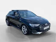 Audi A3 Sportback 35 TFSi m-Hybrid S-Tronic aut. S Edition | 3X S Line | Panodak | SONOS Sound | Camera | Stoelverwarming | Wireless Carplay | Adaptief Cruise Control | Etc.