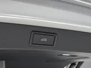 Škoda Kodiaq 1.5 TSI 204pk DSG PHEV Sportline Business · Panoramadak · Wegklapbare Trekhaak · Camera · Elek. Voorstoel · Elek. Achterklep · 19'' Inch · Garantie t/m 24-06-2030 of 100.000km