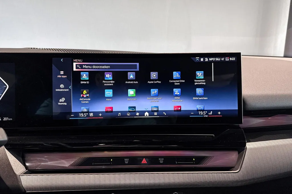 BMW i5 Touring xDrive40
