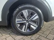 Kia Niro 1.6 GDi Hybrid DynamicLine AUTOMAAT | GROOT scherm | Navigatie | Camera | Adaptieve Cruise | Climate | Apple Carplay/Android Auto