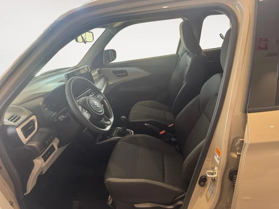 Suzuki Swift 1.2 Style | Meerdere kleuren leverbaar* | Navigatie | Adaptieve cruise control | Dodehoek detectie | Nieuw te bestellen