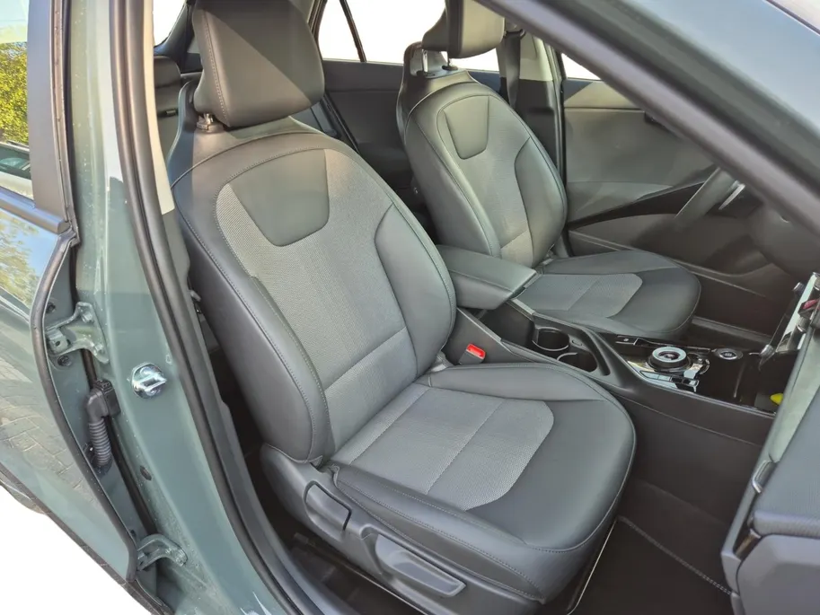 Kia Niro 1.6 GDi Hybrid DynamicLine | Airco | Navi | Camera | Cruise Control | DEMO |