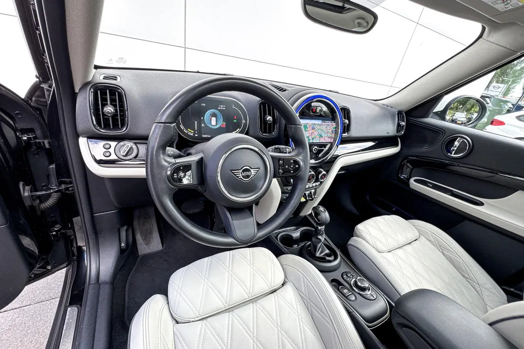 MINI Countryman Cooper S E ALL4 Classic