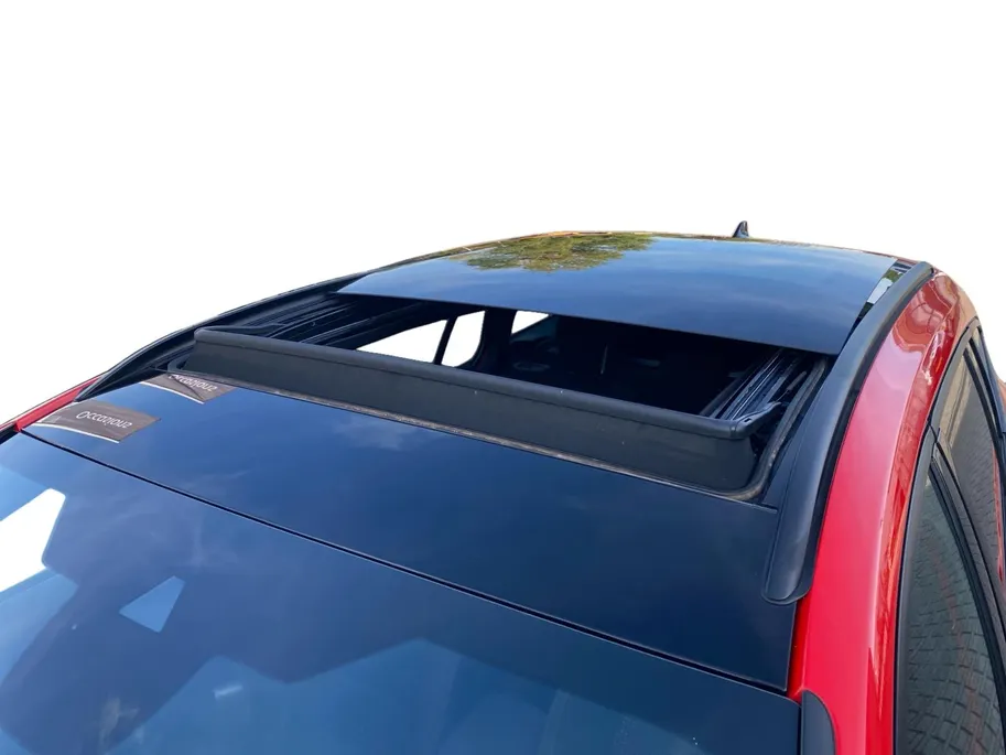 Ford Focus Wagon 1.0 EcoBoost Hybrid ST Line X 155pk automaat | Stoel- stuur en voorruitverwarming | Kantel / schuifdak | Driver assistance pack