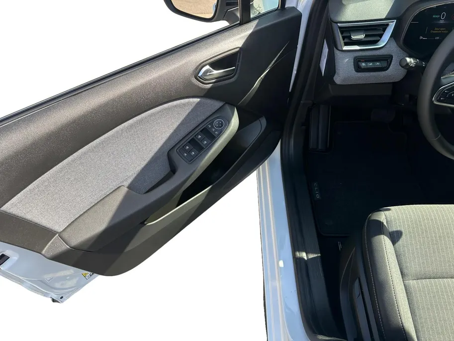 Renault Clio 1.6 E-Tech Full Hybrid 145 techno | Pack Look | Navi | Camera | Apple Carplay & Android Auto | Bluetooth | Parkeersensoren | Climate- & Cruisecontrol | 12 Maanden BOVAG Garantie |