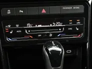 Volkswagen T-Cross 1.0 TSI 110pk DSG Style · Camera · Keyless · Stoelverwarming · Apple/Android Car Play · ACC · 18'Velgen · Active Info Display ·