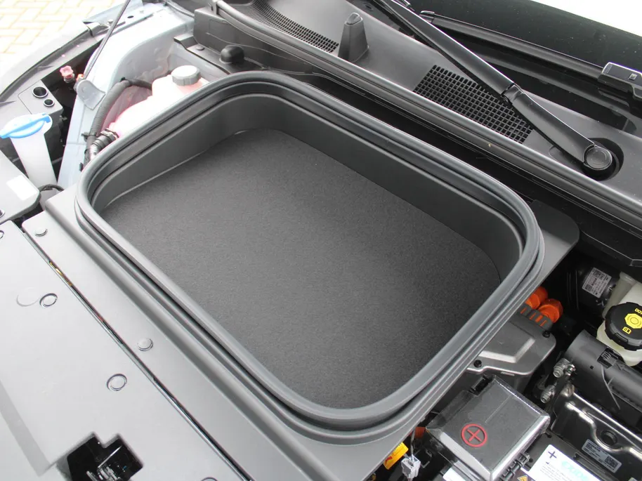Kia EV2 Plus Advanced 42.2 kWh | Stuur-/stoelverwarming | Schuifdak | Dodehoek detectie | Elek. Stoelverstelling | Camera | 18' LM | LED | HK audio | Cruise adapt. |