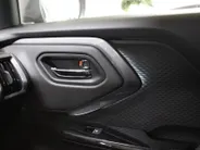 Suzuki e Vitara Style 61 kWh / Stoel + Stuurverwarming / 360° Camera / Navigatie /