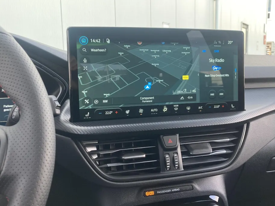 Ford Kuga 2.5 PHEV ST-Line 243 pk Driver Assistance Pack - Reservewiel - Elektrisch wegklapbare trekhaak **NIEUW UIT VOORRAAD LEVERBAAR**