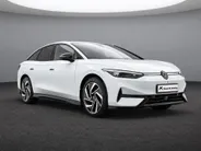 Volkswagen ID.7 Pro Business 286pk 77 kWh · SOH 97,2% · 360 Camera · Head-Up · Alarm · Elek. Trekhaak · Keyless · Elek. Voorstoelen · 20'' Inch · Gratis onderhoud & APK t/m 30-01-2030 · EXTRA INRUILKORTING ·