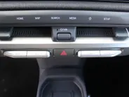Kia EV3 GT-Line 81.4 kWh | Stuur-/stoelverwarming | Schuifdak | Camera | Dodehoek detectie | Elek. stoelverstelling | 19' LM | LED | Telefoonlader |