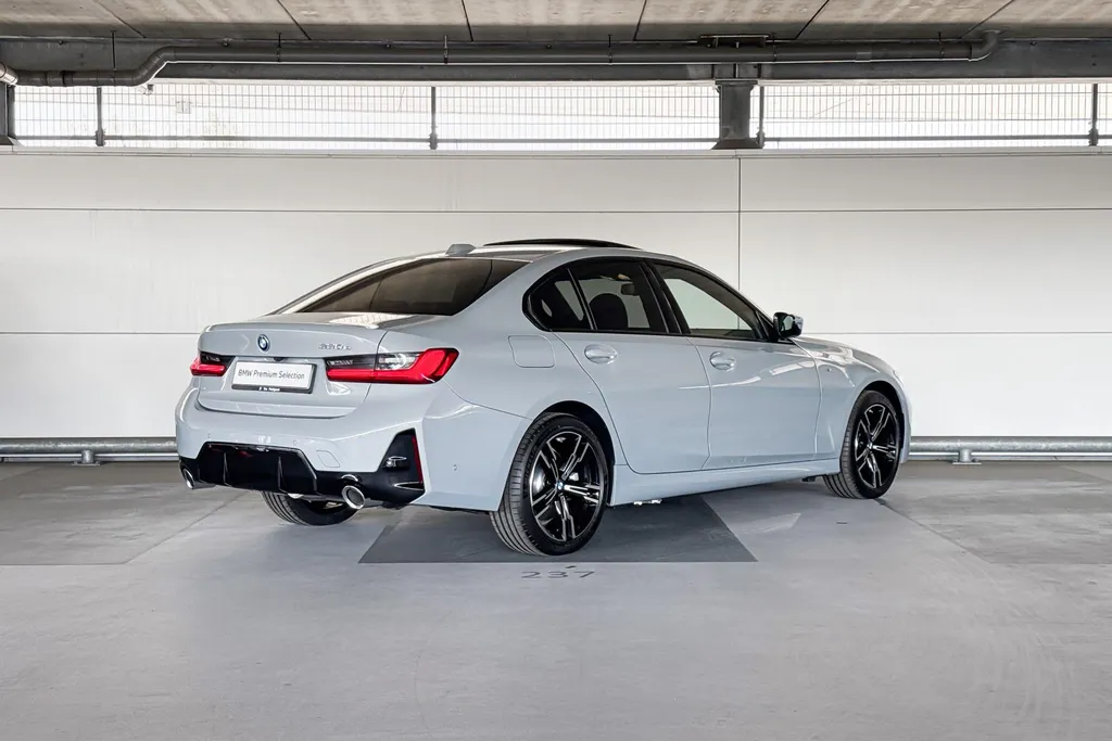 BMW 3 Serie Sedan 330e