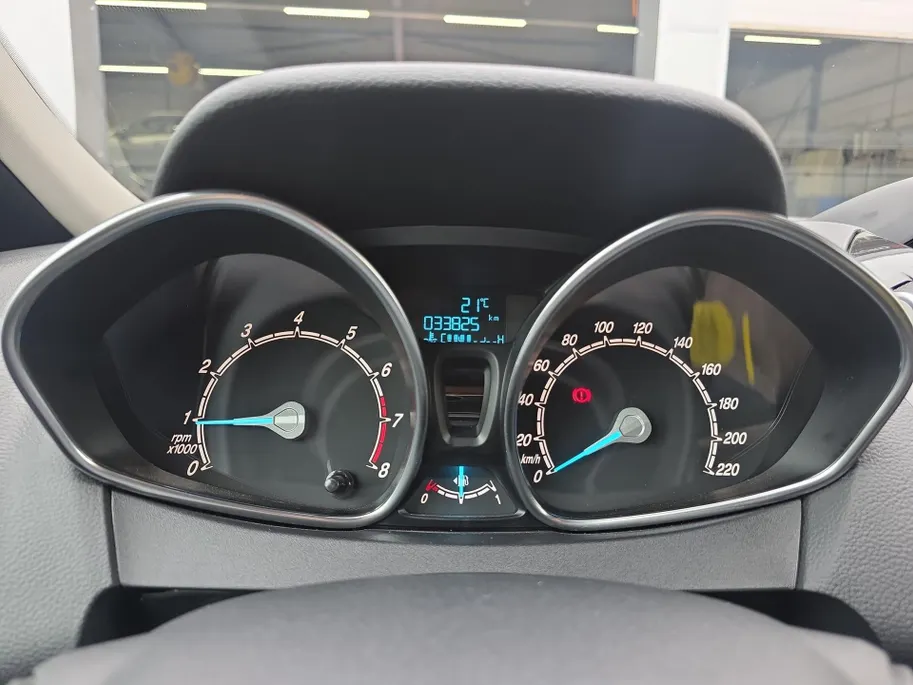 Ford B-MAX 1.0 EcoBoost Titanium | 1e Eigenaar! | Navigatie | Cruise Control | Achteruitrijcamera | Bluetooth | Climate Control | Verwambare voorruit | 12 maanden garantie!