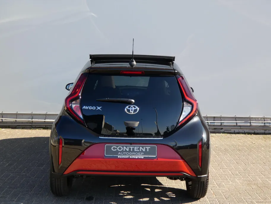 Toyota Aygo X 1.0 VVT-i MT 72pk Limited Cabrio Special Edition |Schuifdak |Uniek!