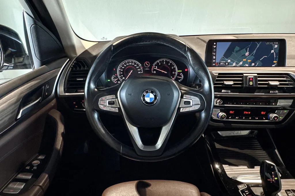 BMW X3 xDrive30i High Executive