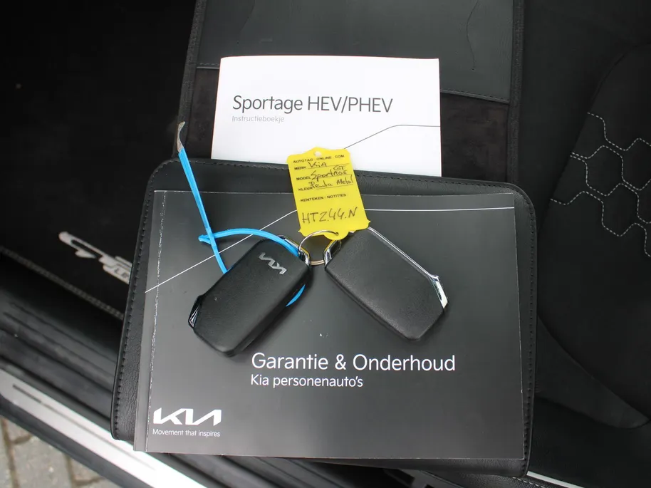 Kia Sportage 1.6 T-GDi Hybrid GT-Line | Stuur-/stoelverwarming | Elek. stoelverstelling + achterklep | Schuifdak | 18" LM | Cruise adapt. | Camera |