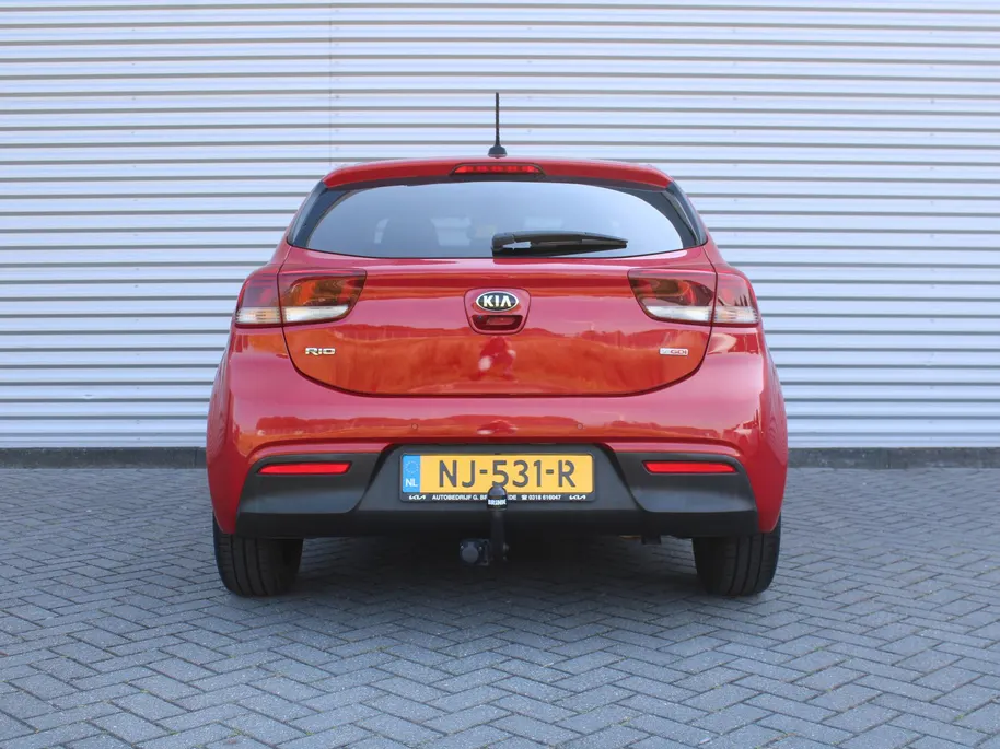 Kia Rio 1.0 TGDI ExecutiveLine | Trekhaak | Stuur-/stoelverwarming | Camera | Skai leer | 17' LM | Carplay | All seasons | Clima | Navi | Cruise |