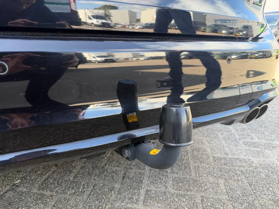 Ford Focus Wagon 1.0 EcoBoost Hybrid ST Line Style | Dealer onderhouden | NL auto | Winter pack | Trekhaak | Navigatie | Apple carplay & Android auto | Parkeersensoren voor en achter | Achteruitrijcamera | Cruise control | Draadloos opladen mobiel | Privacy glas | B