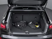 Audi A3 Sportback 40 TFSI e S edition 204 PK · Assistentiepakket rijden en parkeren plus · Optiekpakket zwart plus · Lichtpakket plus ambient light · MEGA Sale
