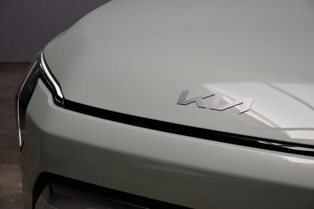 Kia EV3 58,3 kWh 204pk Plus Advanced
