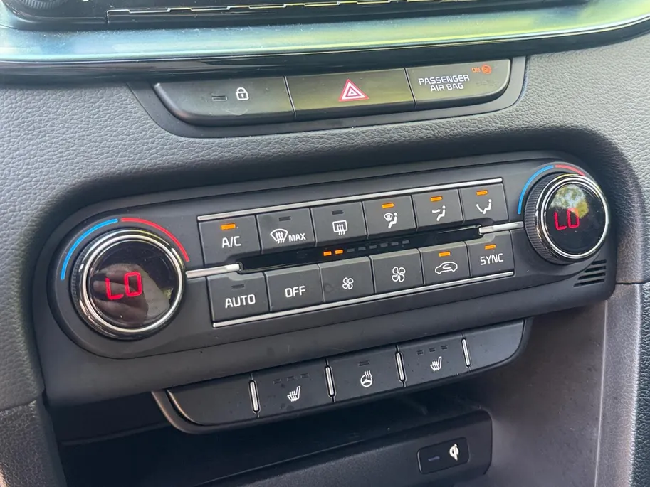 Kia Ceed Sportswagon 1.0 T-GDi MHEV Design Edition AUTOMAAT | STOELVERWARMING | ELEKTRISCHE ACHTERKLEP | RESTERENDE FABRIEKSGARANTIE TM 2032