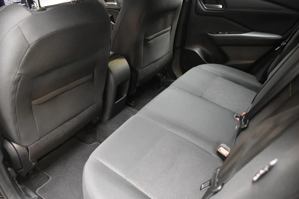 Nissan QASHQAI 1.3 Mild-Hybrid Acenta |Camera |Apple Carplay |Cruise