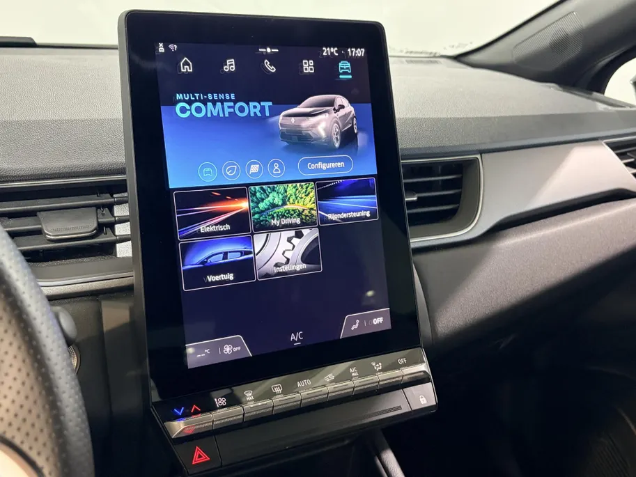 Renault Captur 145PK E-Tech full hybrid techno Automaat | 1ste Eigenaar | Google Built-in | Apple Carplay/Android Auto | Camera | Parkeersensoren | Lichtmetalen Velgen | LED Lampen | Digitale Cockpit | Licht & Regen Sensor | Armsteun |