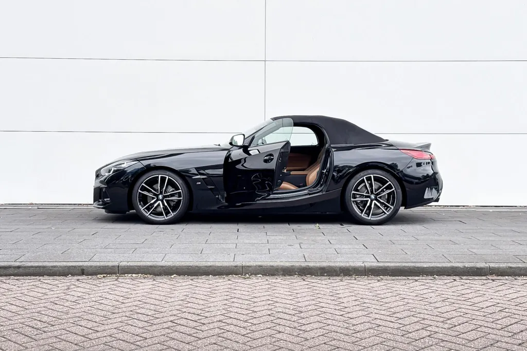 BMW Z4 sDrive20i High Executive
