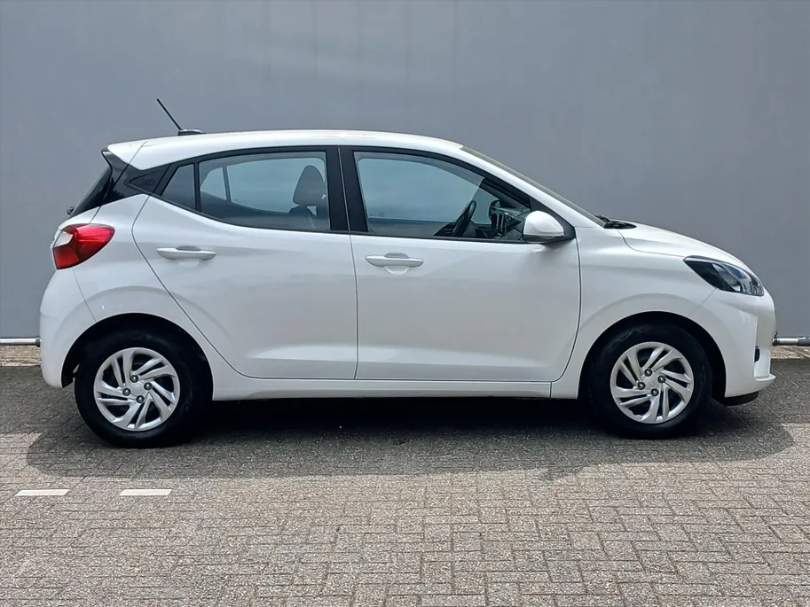 Hyundai i10 1.0i Comfort Smart / AUTOMAAT! / Navigatie / Cruisecontrol! /