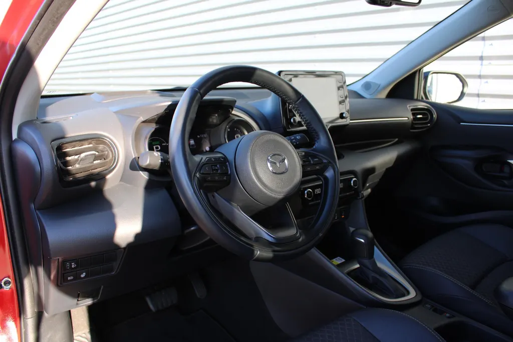 Mazda 2 Hybrid 1.5 Select | Airco | Navi | Cruise | PDC | Head-up display | Camera |